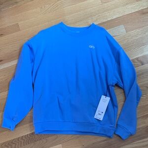 NWT Alo Accolade in “Crystal Clear” blue!